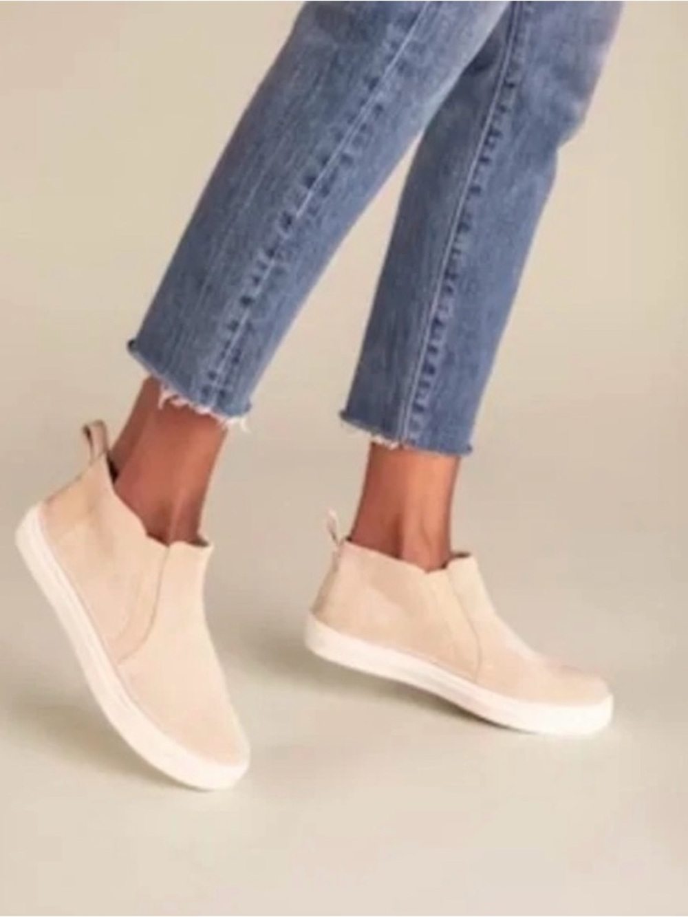 Tom’s Bryce Slip On Suede Shoes Sneakers Casual - Sand